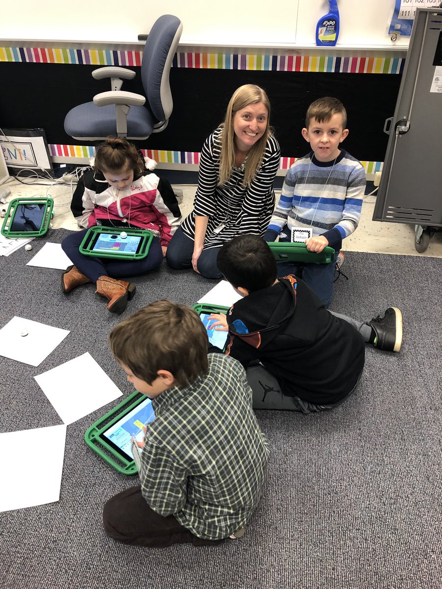 PSD_EReichert's tweet image. Students @Deibler_ES in @PennridgeSD are loving the use of coding with @ozobots with the app Ozoblockly! Great for all grade levels and all comfort levels of block coding! @AmyWeir_Teach @tmyersteach @PADeptofEd @QuercusPrinus #ozobots #hourofcodeInPa #BucksIUSTEAM