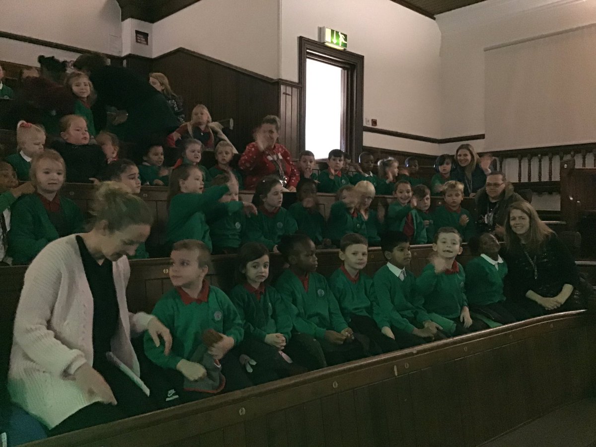 SJLCARDIFF's tweet photo. St John Lloyd Early Years and Foundation Phase had a wonderful time this morning at The Gate watching Treasure Island. The children were commended for their excellent behaviour #proudteachers #Year2 #Year1and2 #Year1 #EarlyYears #enjoythearts #discoveryourcreativity @thegatearts https://t.co/OKQVYO9a5M