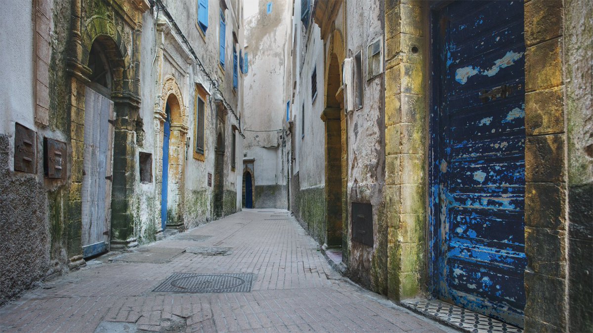 timeoutmarakech's tweet photo. let's go to the streets of essaouira 
.
Email us for information to contact@timeout.ma
.
Visit our website for more info:https://t.co/7SJB8Mi7JH
.
#timeoutmarrakech #timeouttravel #morocco #moroccodaystours #moroccodays #essaouira #essaouriadaystours #travelmorocco #travel https://t.co/BjUBNrv8Lc