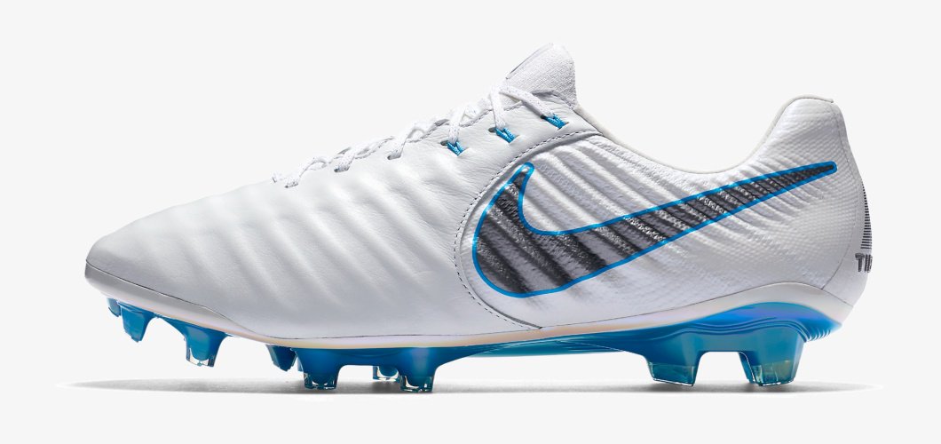 tiempo legend 7 sergio ramos
