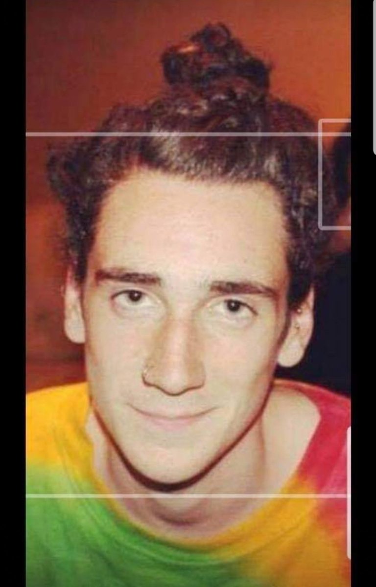 EllamaeCieslik's tweet photo. Please RT and share, a friend from #Birmingham has gone #missing in #Spain. Last seen in #Madrid - let's use the positivity of social media and get him found and back with the fam! #MissingPersons #missing https://t.co/WwO9Z8y5lS