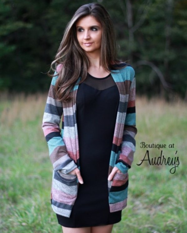 boutiqueaudreys's tweet photo. Love the colors in this striped cardigan!  Create many different looks with it #onlineboutique #stripedcardigan https://t.co/gcNyMz9v2L