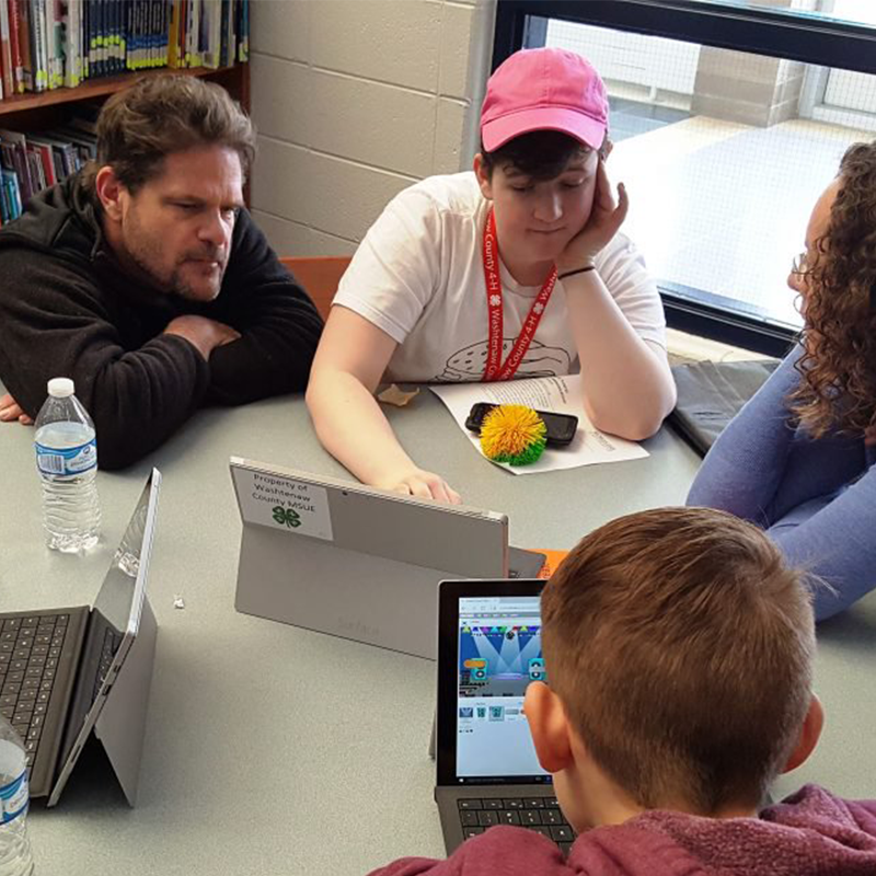 JSirangelo's tweet image. With the support of @Microsoft, these innovative @4H #TechChangemakers partnered with their local gov. to create a “Teen Tech Café”- a safe space where #youth could address #mentalhealth issues. #Microsoft