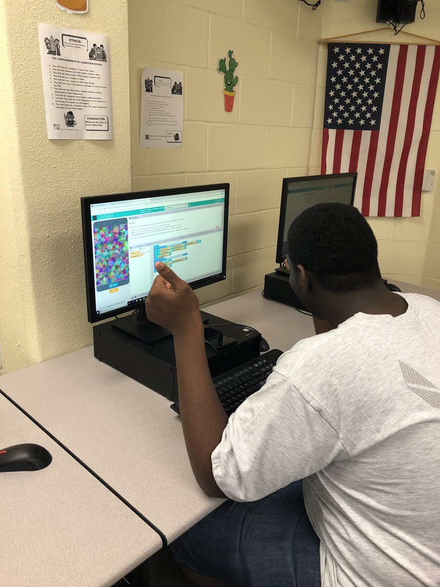 MHS_ACS's tweet photo. Jordan worked so hard!! Sooo proud of the guy. AP CSP students ROCK!! @codeorg  @Mainlandhigh https://t.co/MekZ4D2xO2