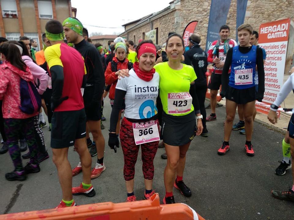 Tri_Intell_Int's tweet photo. Por otro lado, nuestras chicas @Henar17 y @Menchullama participaron en la corta, de 13kms y 1000+, siendo Henar primera de las chicas y Menchu la 13. ¡¡Enormes!! Un orgullo ambas para este club. #intelligentintervalinstax #instax https://t.co/EGs1WYOlkK