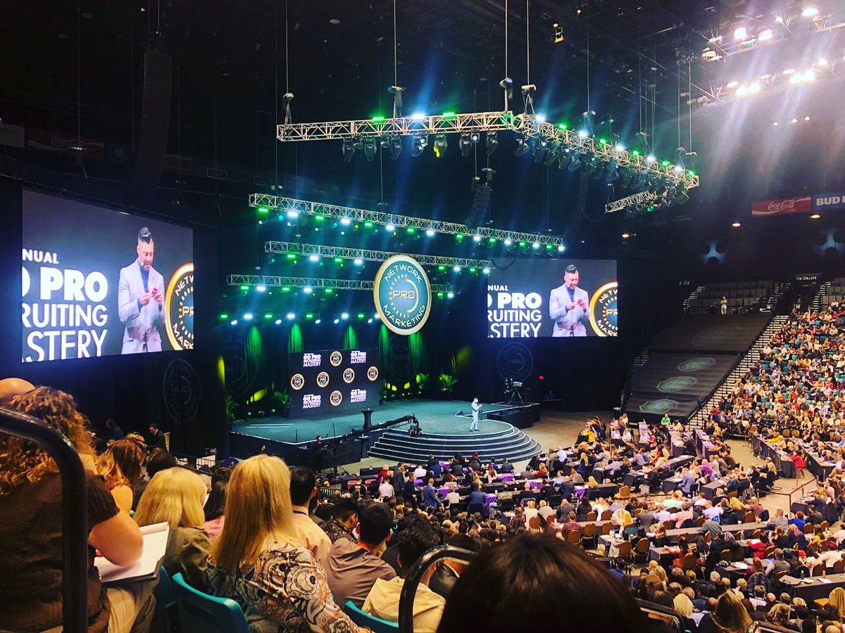 Todos fuimos criados en diferentes entornos por personas con diferentes opiniones y paradigmas sobre el dinero, el éxito y una vida plena.  #AlexMorton 💝
#EnseñaPeru
#ElconocimientoesparasiemprePiensadiferente
#PaholaSalas 
#mujerdeacciones