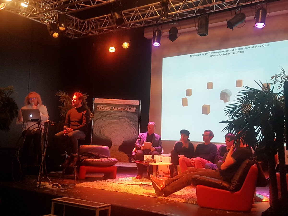 Radio_20's tweet photo. #Now #LiveStream du webinar #LiveinLab @TransMusicales sur https://t.co/9zfN8003n5 makingoff du concert en son spatialisé dans le noir de @moleculemusic au Rex avec @H_Dejardin de @radiofrance #audio #augmente #concert #immersif #Trans2018 en collaboration avec @IRT_BCom https://t.co/R9AwrSC1qe
