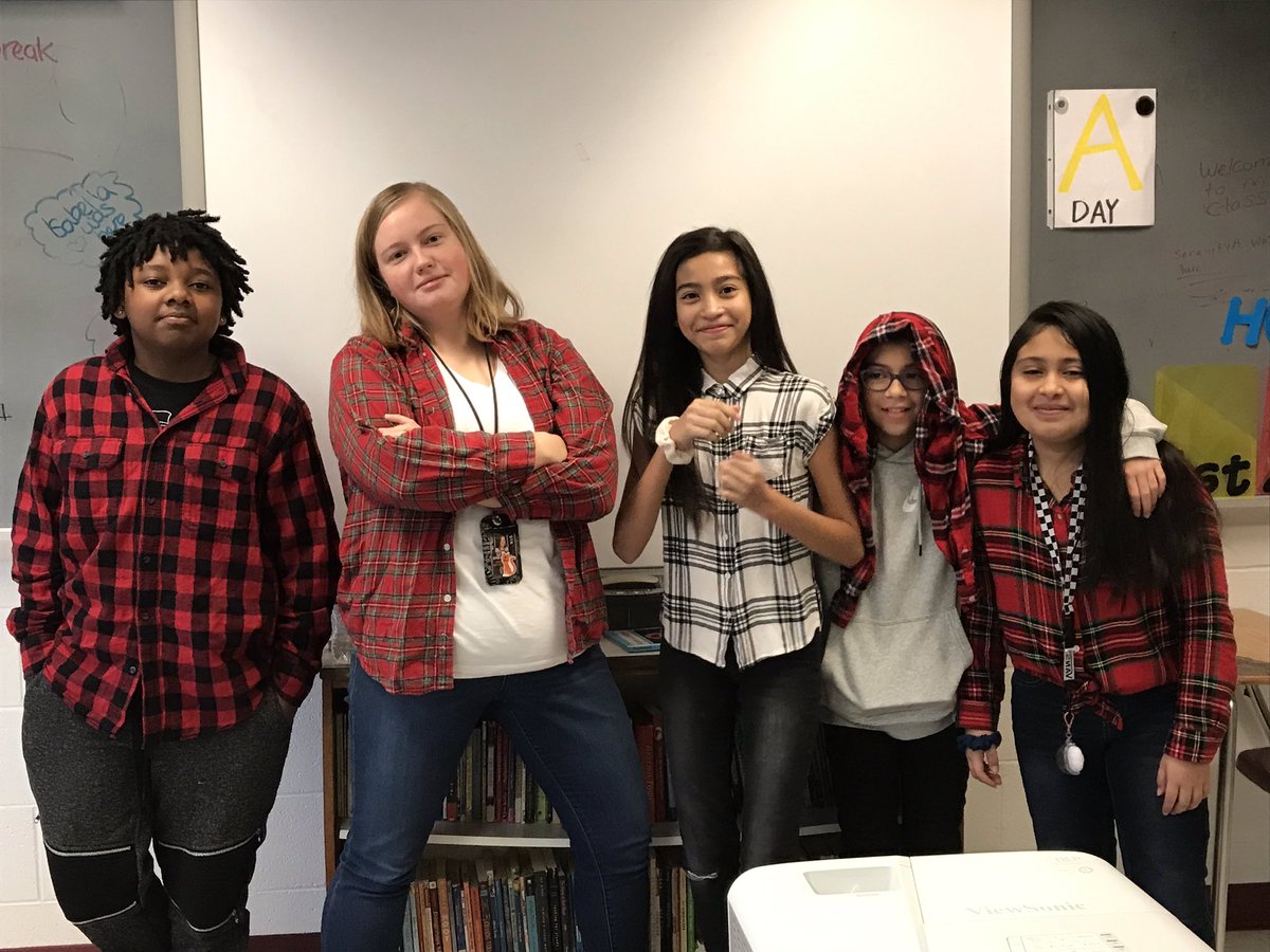 1210Sabres's tweet photo. Just couple of SMS Sabres decked out in their best flannel #SMSReindeerGames2018 #SMSProud #FlannelFriday #SMSTeamUNC https://t.co/PgIf9D7xqz
