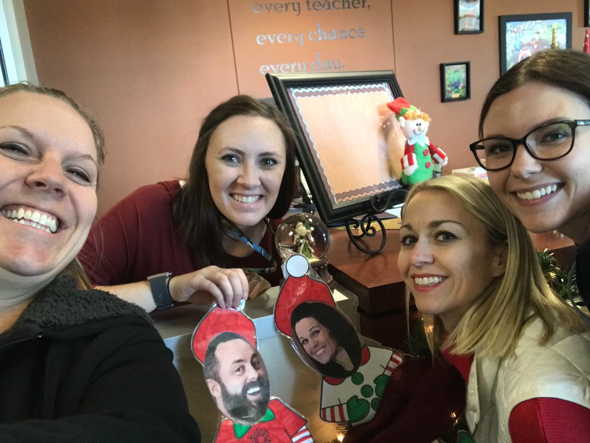Finding elves in the office! @mrs_taylorsmith <a href="/hharmon07/">Hayley Sample</a> <a href="/mrs_weiss3/">Mrs.Weiss</a> #Boosampelves