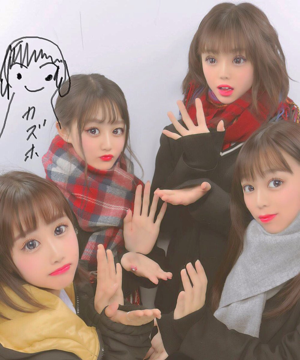 Pi_0711hime's tweet photo. お久しぶりの投稿です👱🏽‍♂️❤️❤️

リベラ最近仲良しなの〜〜
みんなだいすき ❤︎

次は5人でプリかな ¨̮ )/？？ https://t.co/PiMDnuUJ2J