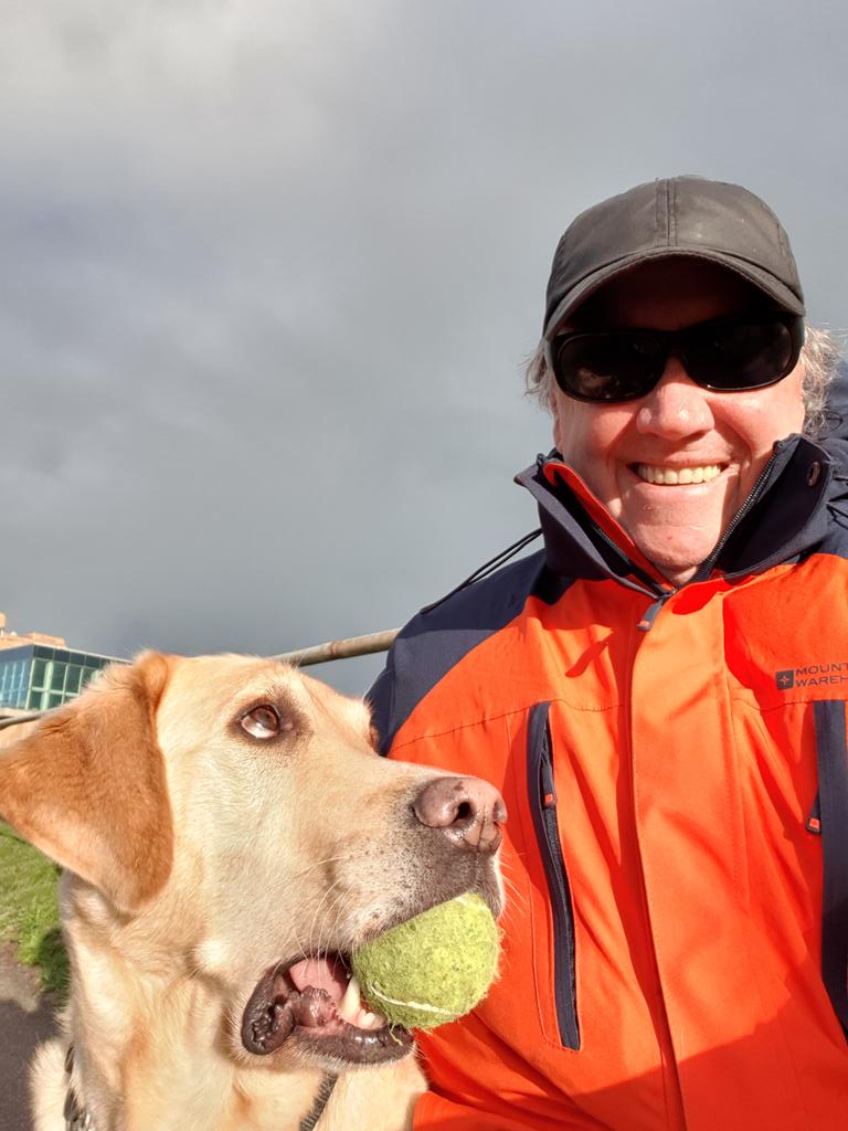 Fun in the sun <a href="/BlindVeterans/">Blind Veterans UK</a> Brighton centre