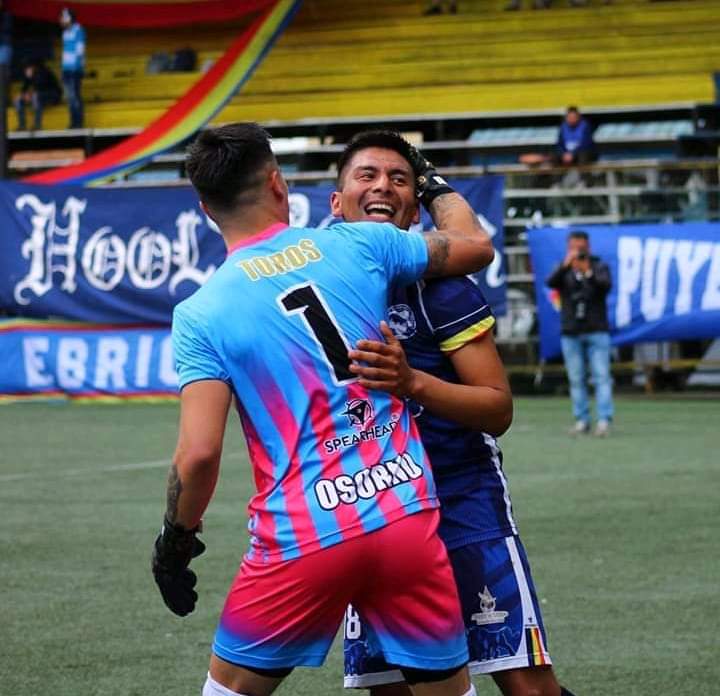 marcelolabben's tweet photo. @depvaldivia DARIO HUENUMIL volante de quite de provincial Osorno durño de los balones detenidos busca club....contacto directo +56962245311 https://t.co/secRNyrze6