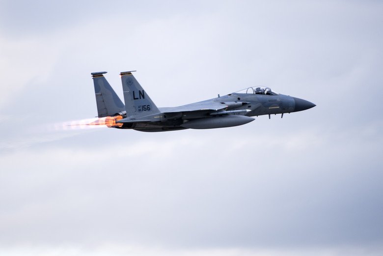 usairforce's tweet image. An #F15C takes off during @NATO&apos;s Tactical Leadership Programme 18-4 at Amendola AB, Italy, where the focus is developing knowledge &amp;amp; leadership skills for air tactical challenges. For more: af.mil/News/Article-D…
