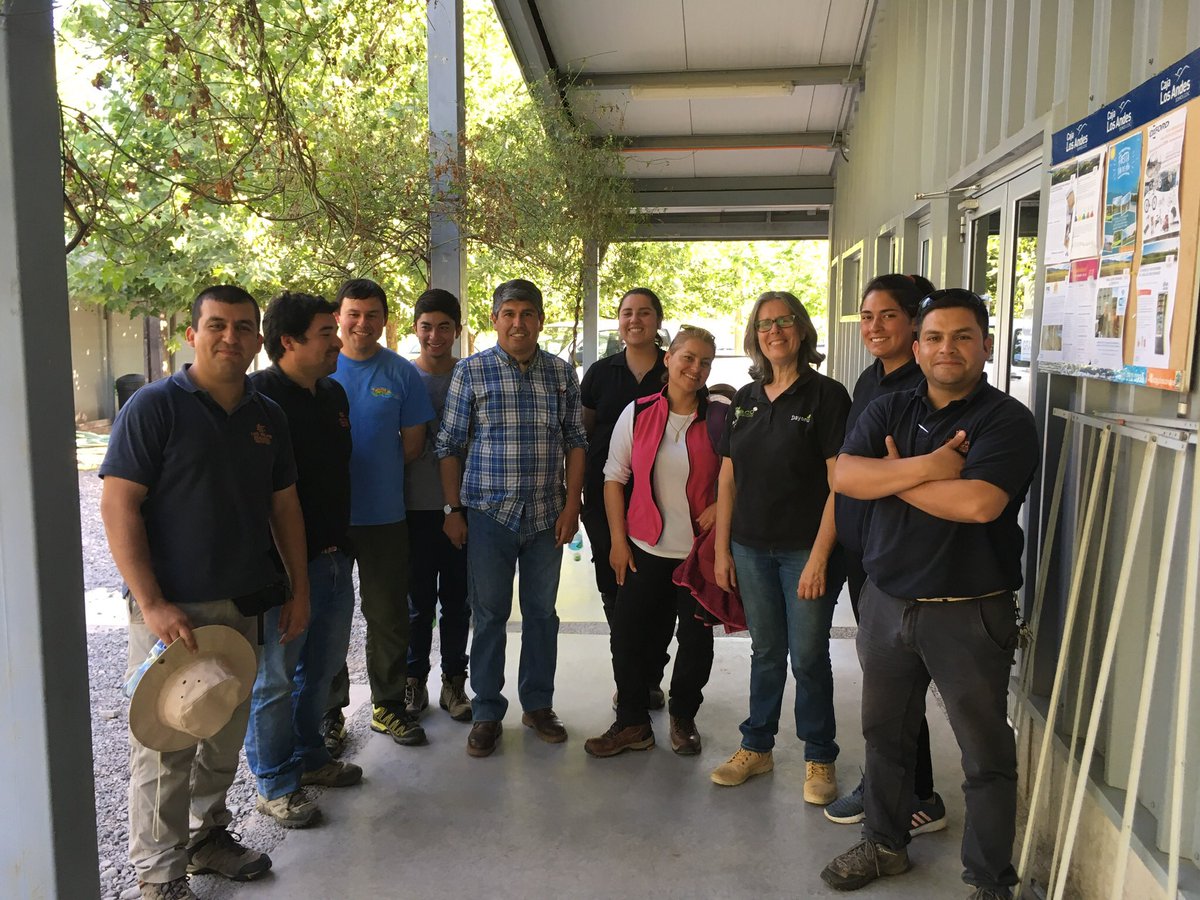 Pronofrut1's tweet image. Capacitacion de #Pronofrut para una estimación objetiva de cosecha en viñas @LFEWINES #YieldEstimation #EstimacionDeCosecha