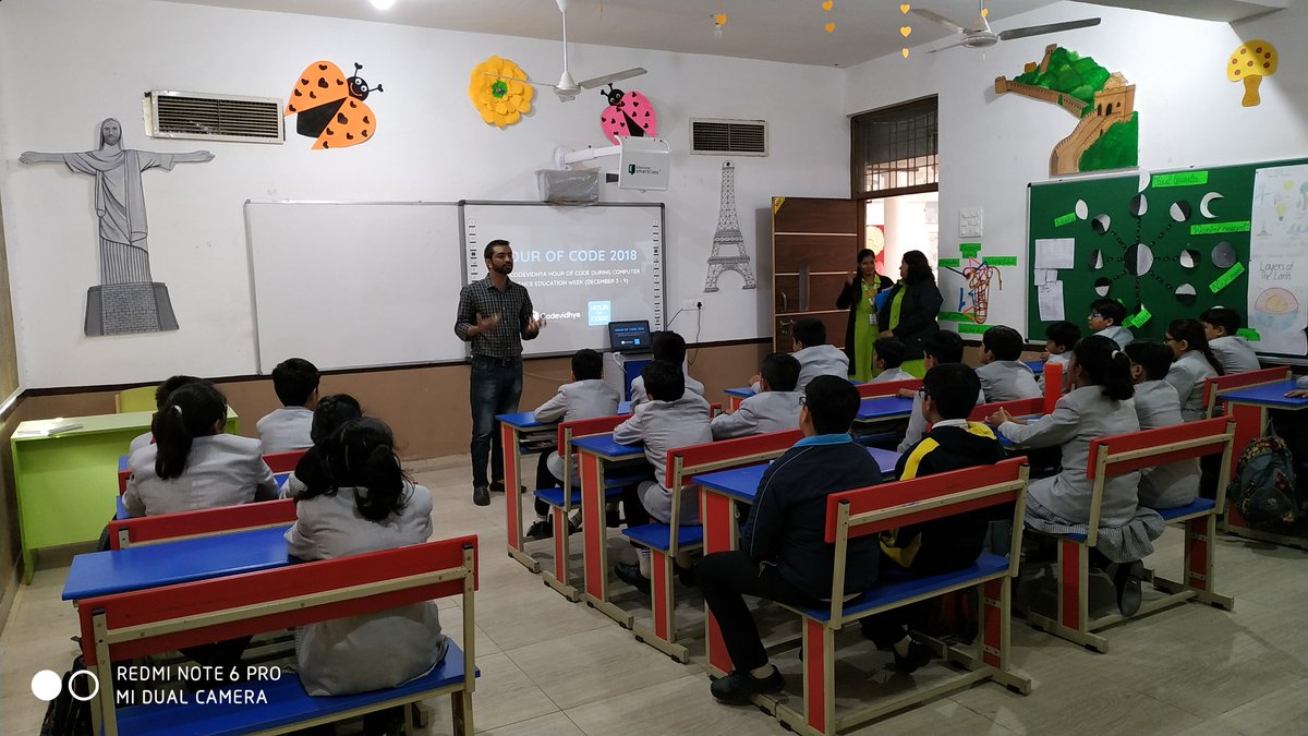 codevidhya's tweet photo. #Codevidhya #hourofcode2018 #HourOfCode #Floreto Junior World School @CSEdWeek Invite Codevidhya to your School there in your school, visit https://t.co/eI0rORAElL #TeachingKidsToCode #CodingCurriculumForSchools #edtech https://t.co/SG5Z1PFG9r