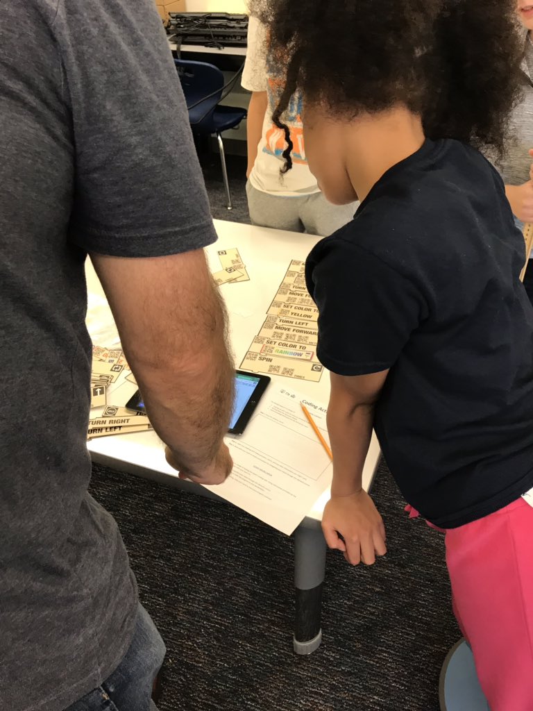 AFESMedia's tweet image. #HourOfCode with @SASeducator using @Sphero and #codesnaps in the @SrecSpace with @cvereckey @ScottsRidgeES @mleach2 #wonderwake