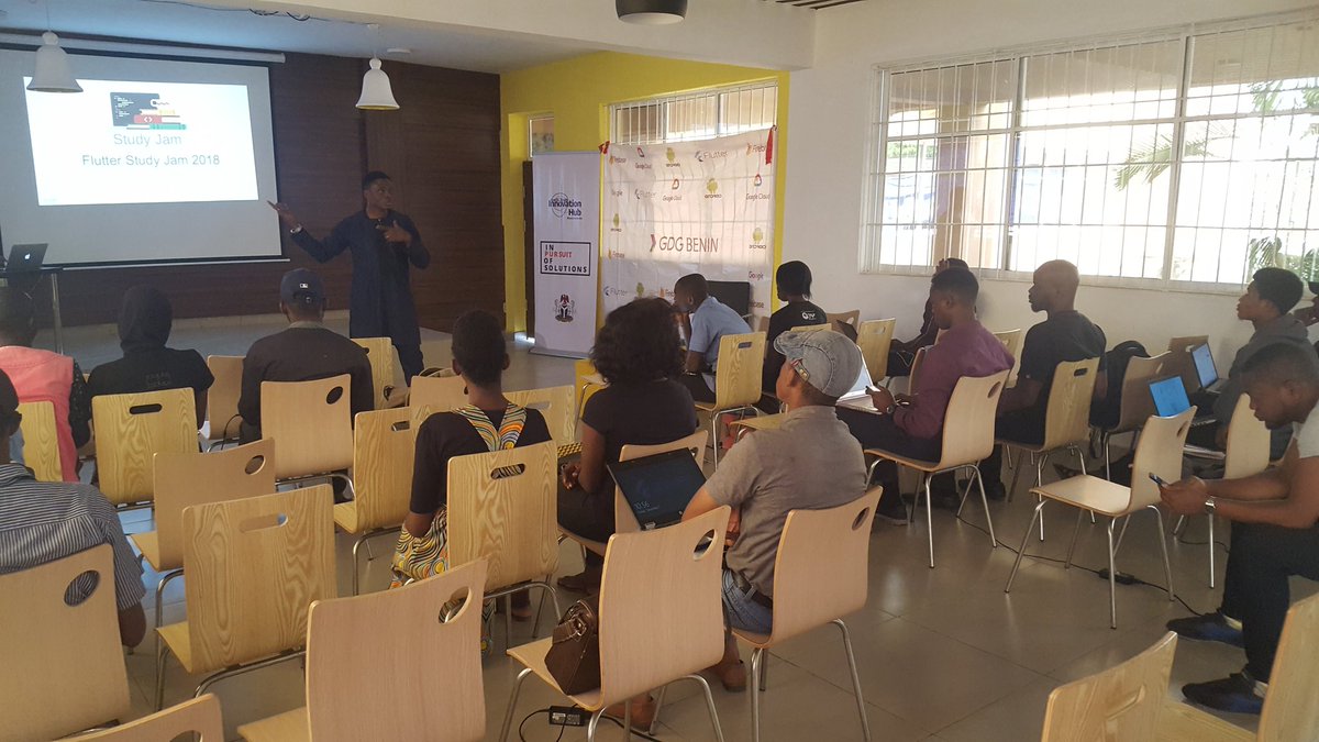 gdgbenin's tweet image. Photos from our flutter study jam #flutter #flutterstudyjams #appdevelopment #AndroidDev