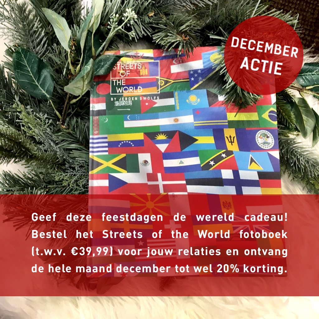 jeroenswolfs's tweet photo. Geef deze feestdagen de wereld cadeau! De hele maand december ontvang je tot wel 20% korting op het grensverleggende Streets of the World fotoboek. Mail naar kim@streetsoftheworld.com of PM ons voor de kerstvoorwaarden. #kerstactie #decemberactie #kerstkorting #sotw https://t.co/nskicSgL7p