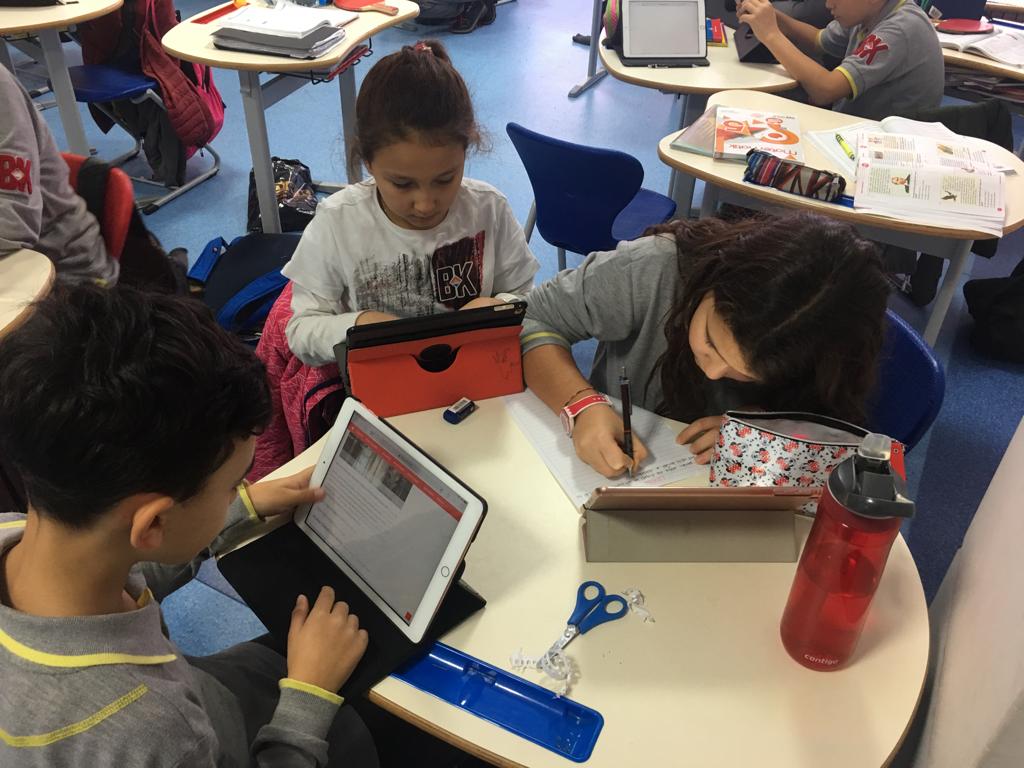 bahcesehir45's tweet image. 5.sınıf öğrencilerimiz #Masterjuniour kapsamında nesli tükenmekte olan hayvanların habitatlarlarını sayısal verilerle inceledi. @bahcesehir_k12 @dagozlem @ozgeeasln @fatlihann @pekgoz_harun