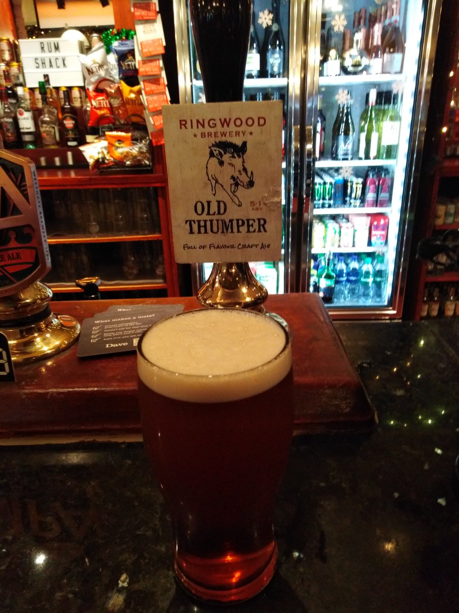 JTraveller1973's tweet photo. Another spoonies... Another @RingwoodBrewery ale. #OldThumper today. https://t.co/hInG7Bn4AE