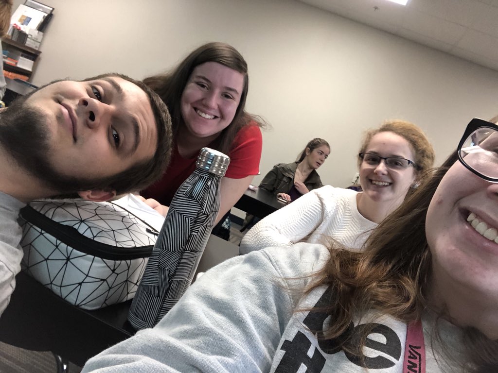 sarahdawnnnnn's tweet image. #cardinalcoders
#hourofcode18
@UAcharterschool