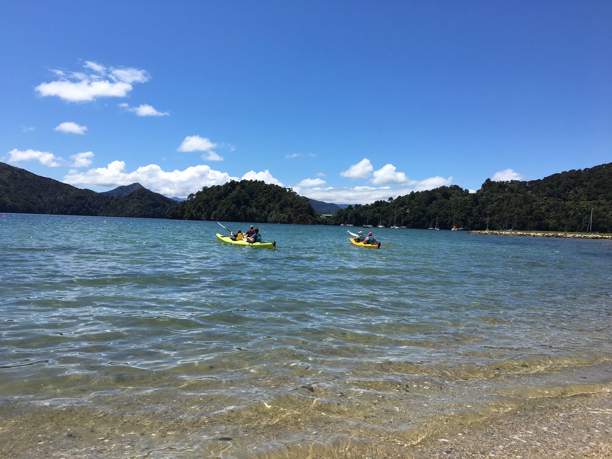 RevivalsOD's tweet image. Thought for today:  YOU are important, you have a destiny to fulfill and a part to play in life. Keep your eyes on the author and perfecter of your faith - Jesus Christ (Hebrews 12:2)