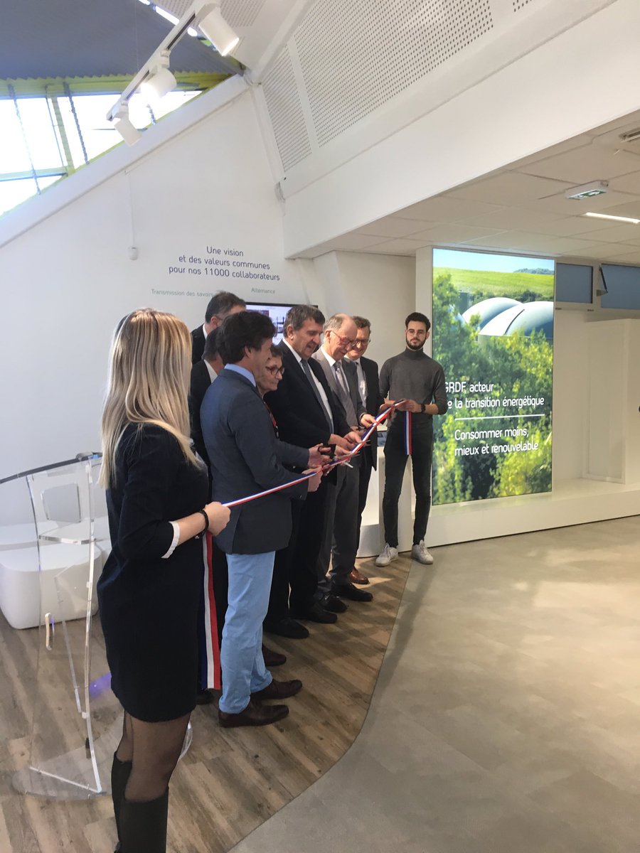 Dorfaie's tweet photo. 🌟 Inauguration du #GazLab, nouveau showroom de #GRDF RAB 🎉
#innovation #Gazvert #biomethane https://t.co/VxbTwQhXzQ