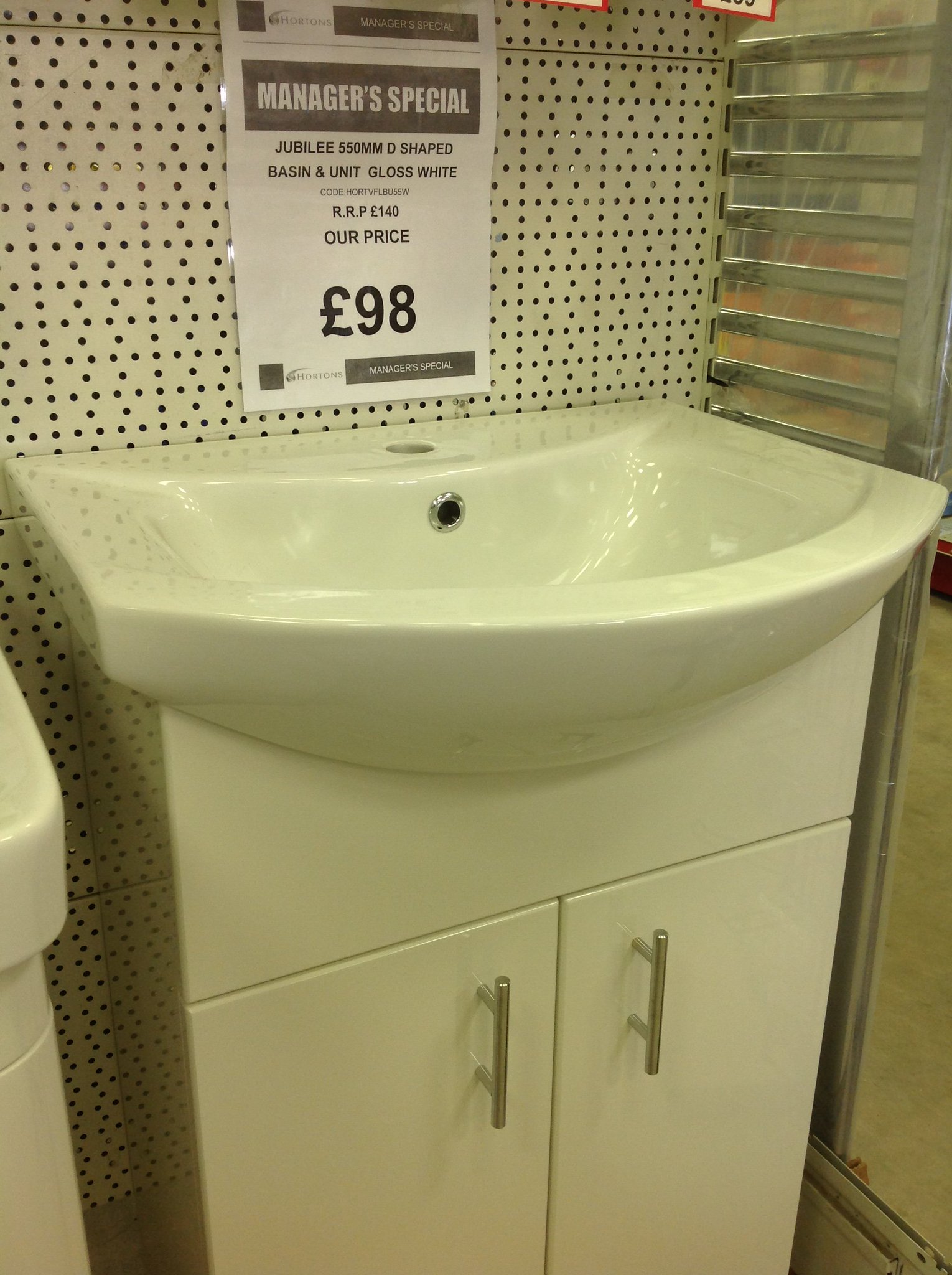 W H Horton On Twitter If You Need To Do Some Last Minute Updates To Your Bathroom Ready For The Family Get Together Why Not Come And See Us For All Our