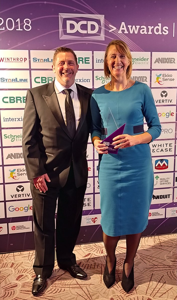 QualityUptime's tweet image. Amazing evening at the DCD Global Awards dinner. Congratulations to #SpaceborneComputer! Winner of this year’s Most Extreme #DataCenter on the Planet! Giving the award from @QualityUptime was Vice President Frank Monticelli. #DCDAwards