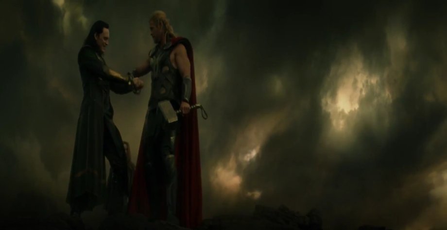 km_cyn's tweet photo. "There is no Thor without Loki and There is no Loki without Thor" 😭
#Avengers4TH #Avengers4 #AvengersEndgame https://t.co/gfDHcVbIkr