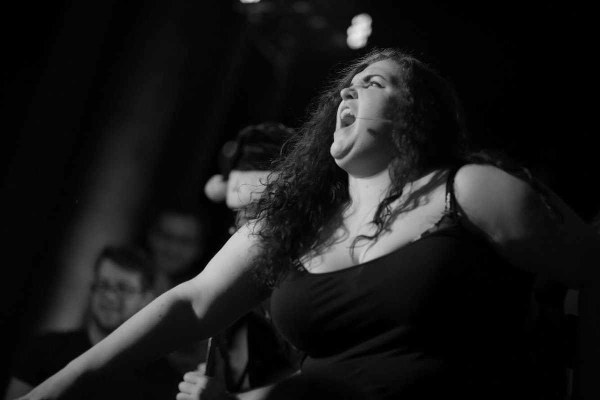 11thHourMusical's tweet image. “We watched the world fall into black and now we’re gonna take it back. There is no time or place that we won’t reach, we’ve got each other’s back. Life moves on from our basement windows, never gone...just a decrescendo.” 🎶🤘❤️  
#RockApocalypse #SaveYourBrain
📷@ZackMorrison18