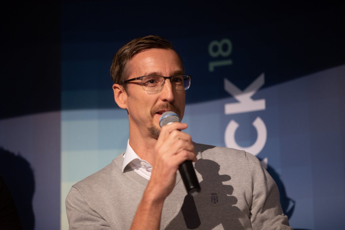 SevenSenders's tweet image. Our #CTO @BorisDiebold particpated in the #FutureStack18 event of @newrelic last Wednesday. In a panel with @guenstiger_de and erasys GmbH he shared some valuable insights from the #DevOps world.