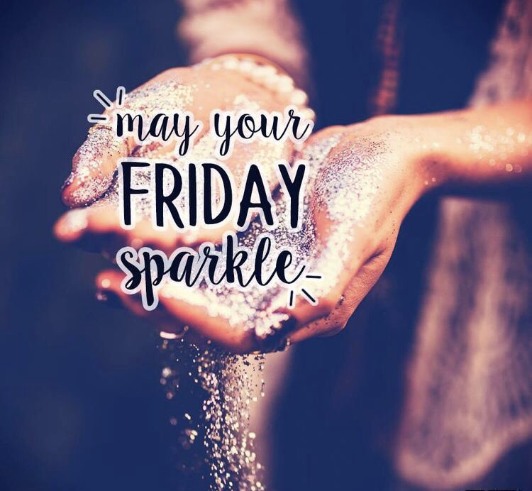misspetrilla's tweet image. May your Friday Sparkle like the students and staff at @PaynterRocks !  #12DaysofChristmasspirit #tistheseasontosparkle