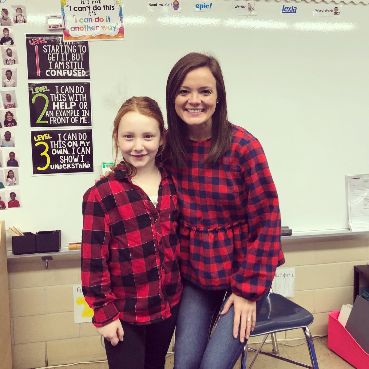 Flannel Friday! ♥️