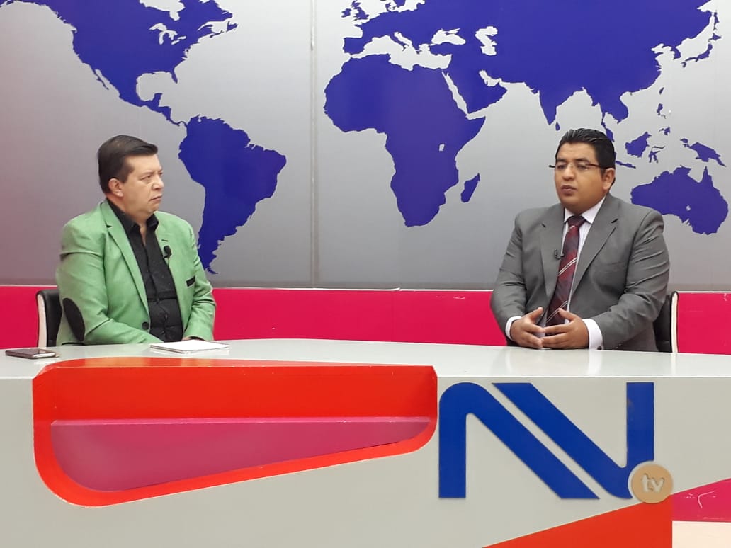 #Espejo | <a href="/andrespuetatef/">Andrés Puetate</a>, director distrito Espejo-Mira señala que para prevenir la transmisión vertical del #VIH, de madre a hijo es importante realizarse las pruebas rápidas de tercera y cuarta generación que <a href="/Salud_Ec/">Ministerio de Salud Pública 🇪🇨</a> brinda a todas las mujeres en gestación #MiBebeSinVIH