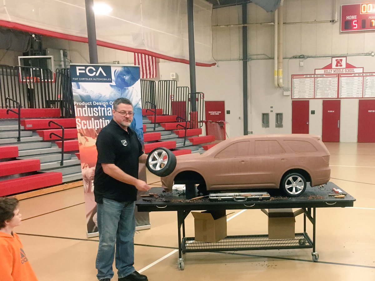 automotive clay modeling school