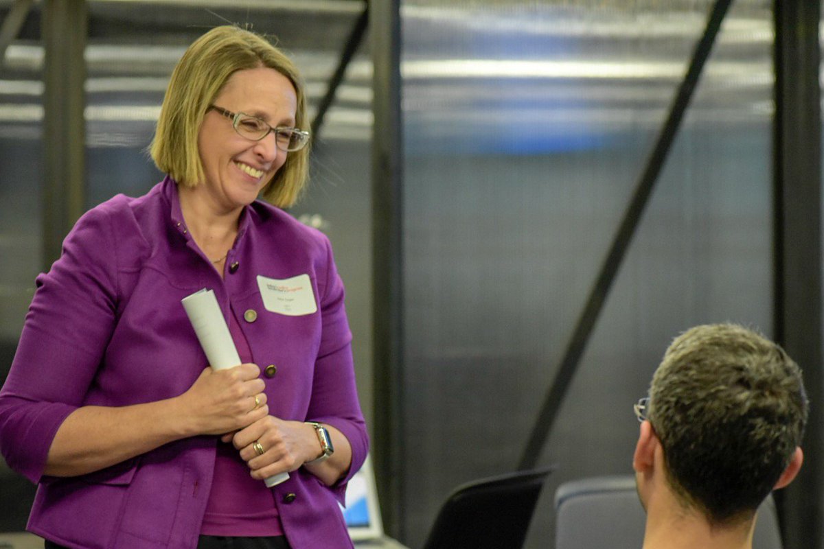 1871tech's tweet image. &quot;We’re here to bring policy makers, experts, and entrepreneurs to sit around the same table and focus on action. We hope that you take away a few solutions that you can implement right away.&quot; @BetsyZEO kicks off our policy forum with @KauffmanFDN. #policyforprogress #smallbiz