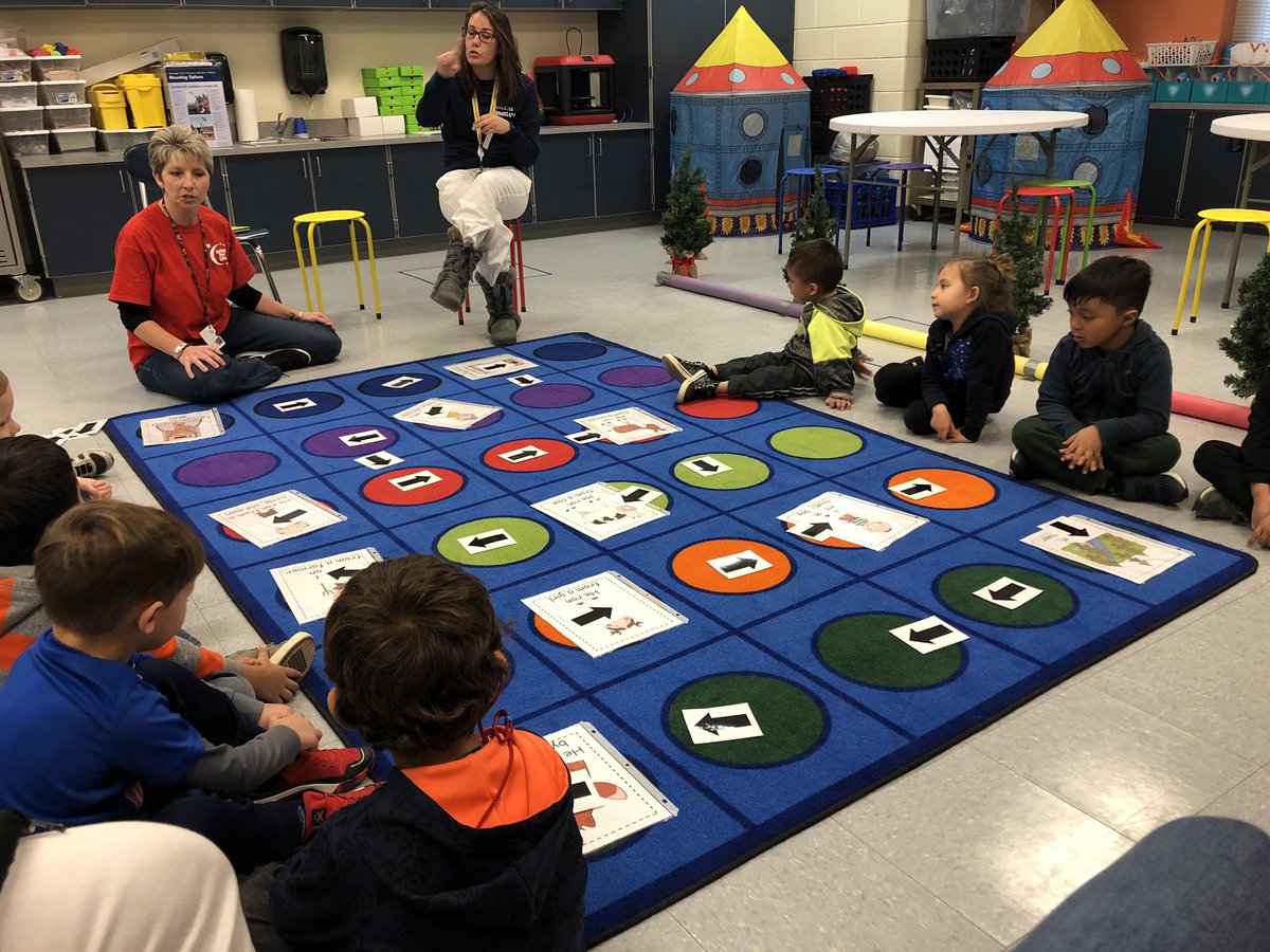 PalmerPreK's tweet photo. PreK coding for the gingerbread man! @PalmerPreK @RobbinsRockets @kcollazo https://t.co/zaXu2Nkiit