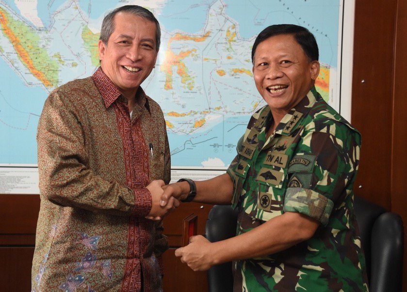 Puspen_TNI's tweet image. Kasum TNI Terima Kunjungan Dubes RI Untuk PBB.....😎💂 #KasumTni #Kunjungan #DubesRi