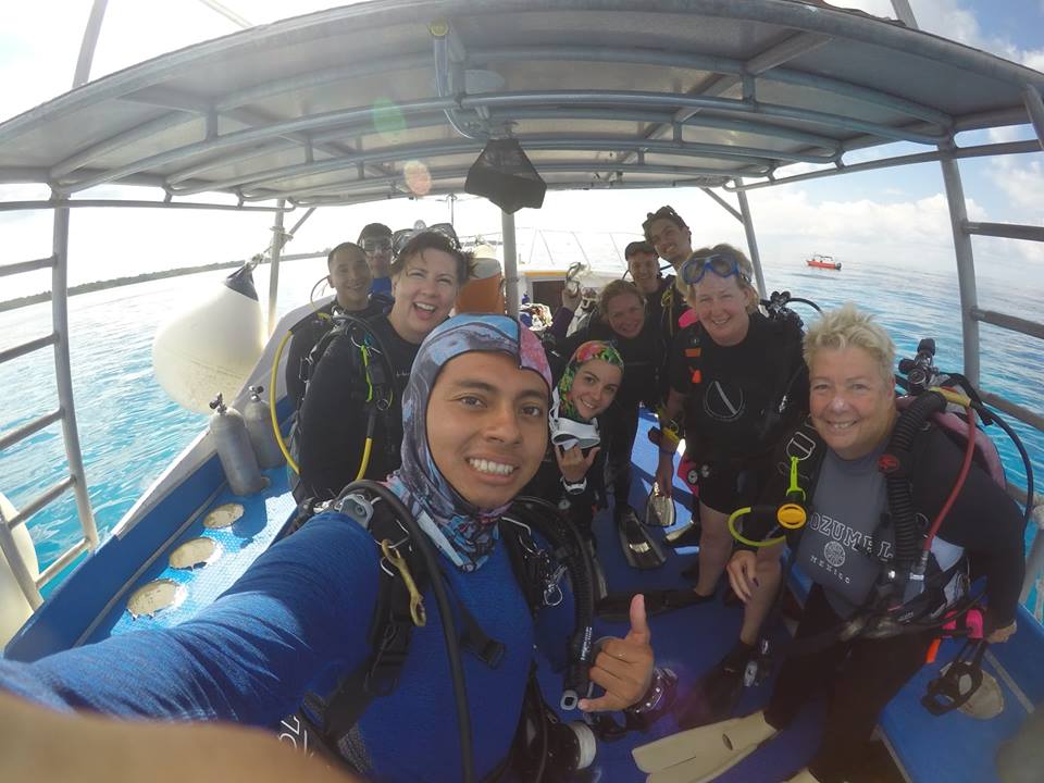 CzmHotels's tweet image. We promise the best dive experience in Cozumel! #Cozumel #DiveDestination #scuba #diving 
diving.casadelmarcozumel.com