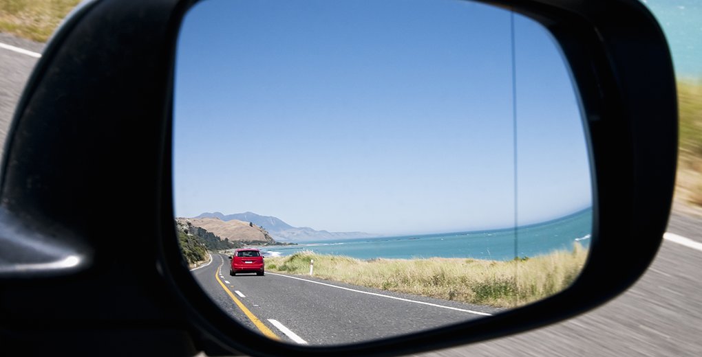 DercoCenter's tweet photo. ¿Sabes cómo alinear los espejos retrovisores correctamente? --> https://t.co/jf2Leh7EPl 🚗🌞 #dercotips https://t.co/yRIuTUYX4X