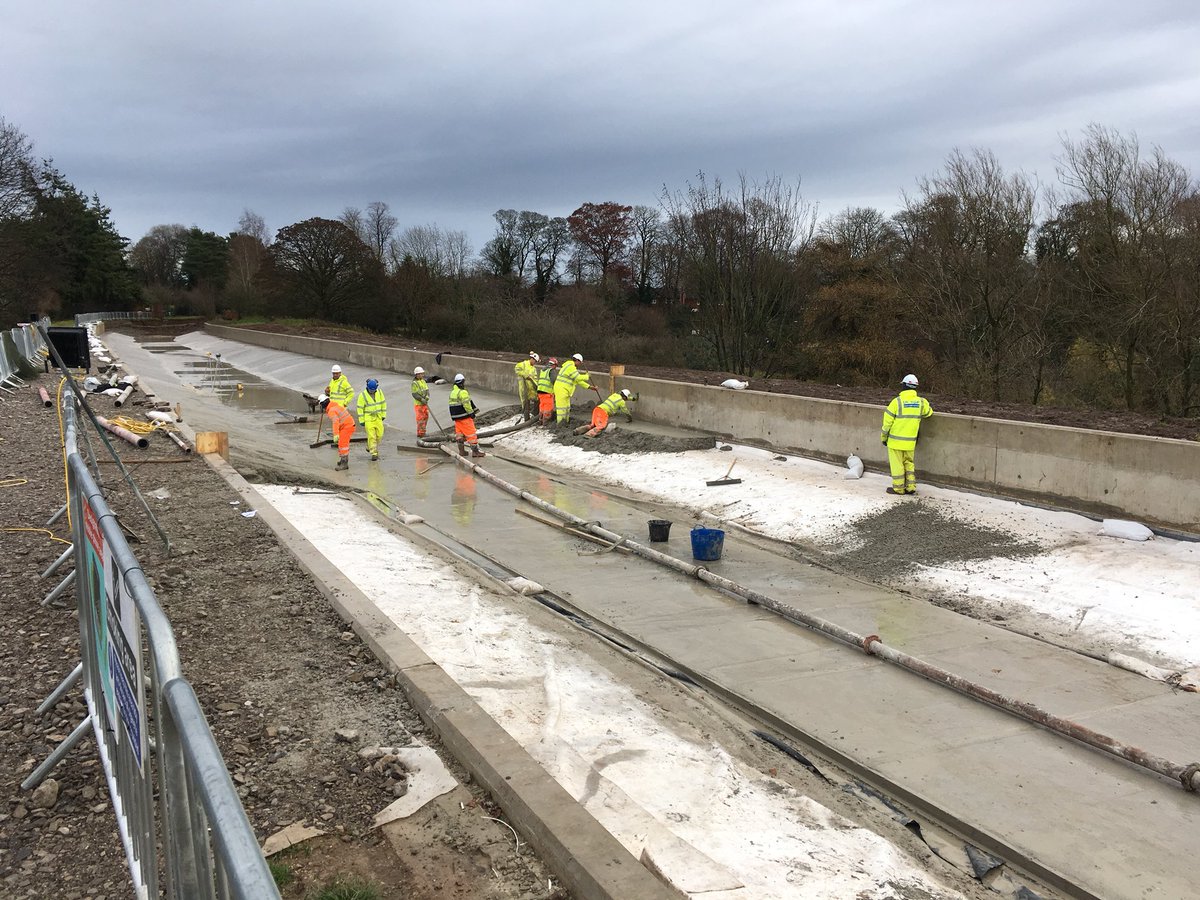 Middlewich Canal Breach: latest photos of the Canal bed showing concrete truck and mobile pump used for placing protection over the PVC liner. <a href="/CRTNorthWest/">Canal & River Trust North West</a>