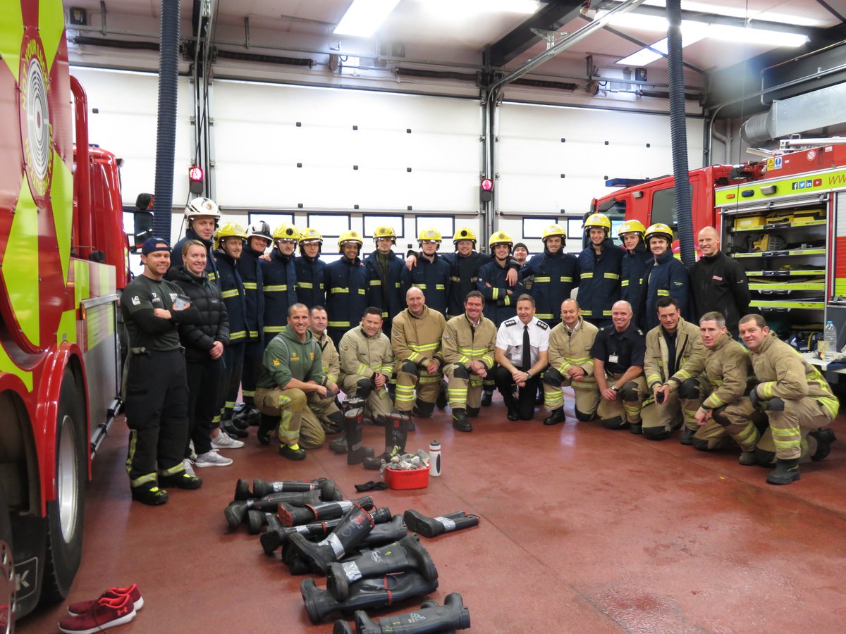 LeicsFireRescue's tweet photo. Last week @TeamGB mens 4x100m medley relay team, including @adam_peaty joined us for a team building and training day with a difference. Well done TeamGB, we hope you enjoyed it as much as we did!👍  #TrainingWithADifference #TeamWork #LFRSvsSwim https://t.co/VYF4Vtp4bD