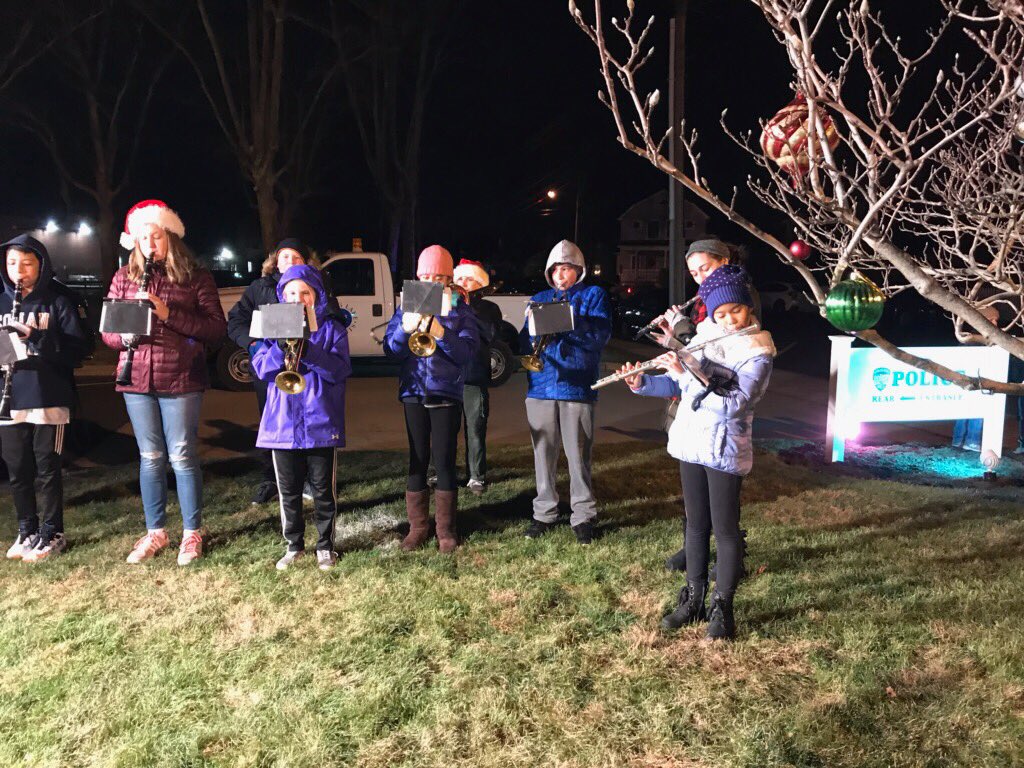 The #SLHBand sounded great last night at the tree lighting!! It’s not easy to play in 30 degree weather, great job, guys! <a href="/SLHeights/">Spring Lake Heights</a> 🌲