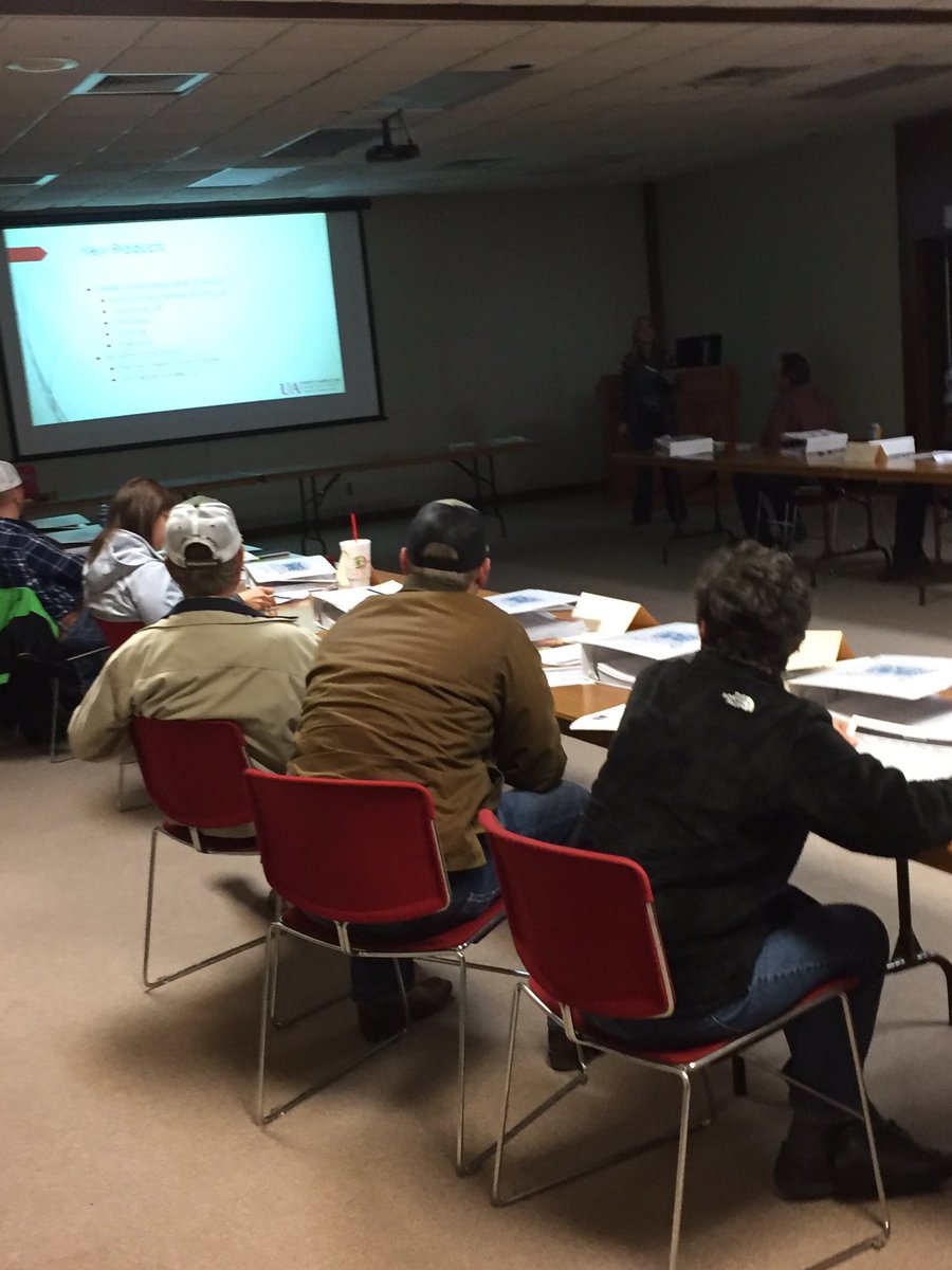 TLKnematologist's tweet photo. The first meeting of the Southwest Arkansas Cattlemens College organized and taught by the Ouachita District ag agents is underway at the Southwest Research and Extension Center. @uaexlittleriver https://t.co/UuK5YOqwgm