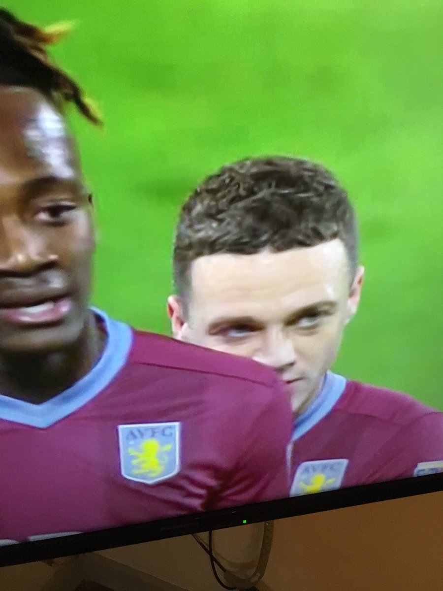 benhunt87's tweet photo. Anyone else notice James Chester wiping his nose on @tammyabraham shoulder?! 😂 @AVFCOfficial #fightlikelions #AstonVilla #wipelikelions https://t.co/TEuiY3Xvf6