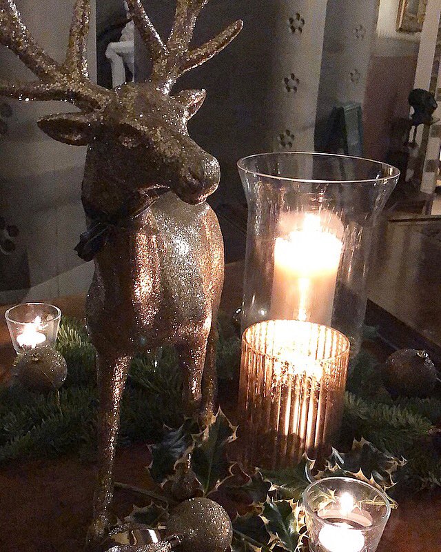 R E I N D E E R S  &amp;  B A U B L E S 🦌 🎄

#Christmas parties are in full swing! Tables dressed throughout the state rooms, ready for this evening’s guests! Such an inviting #atmosphere at the fabulous <a href="/CarltonTowers/">Carlton Towers</a> 
Have fun everyone! 🙌
#reindeer #festive #decor #xmas