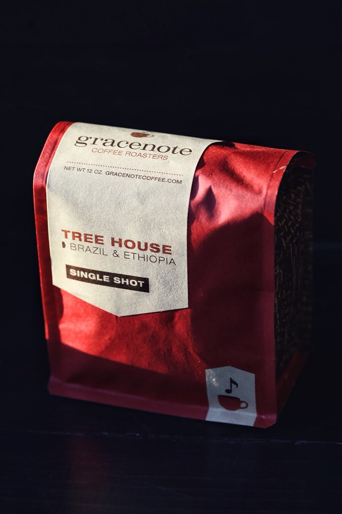 TreeHouseBrewCo's tweet photo. Now available in the retail shop - Tree House Custom Single Shot Blend by @gracenotecoffee - So pumped to share this!

We had about 100 to start the afternoon. https://t.co/1pvBH8IVbq