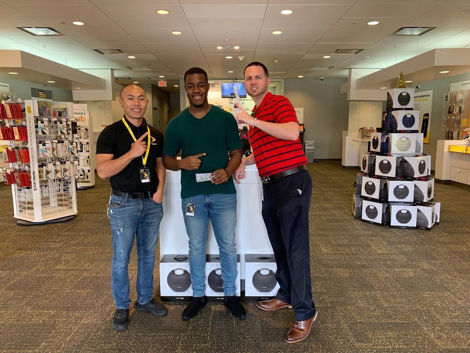 JROSELL01's tweet photo. Shout out to @MarcFromSprint and Team Miramar for leading the @SprintSouthEast Region in #sprintdrive for November!! Keeping our customers safe on the road this holidayππβοΈseason! Well done fellas!! #broami π¨ππ₯π¨ππ₯π¨π https://t.co/7d2pmvytg5