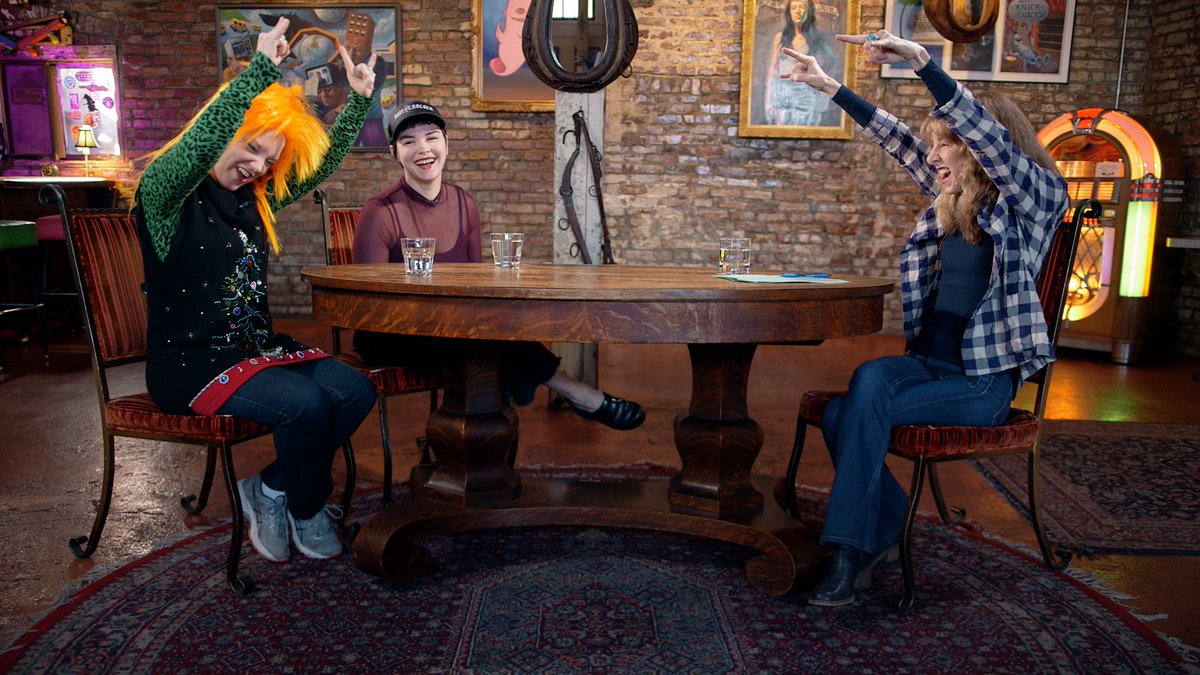 SeattleChannel's tweet photo. It's a holly jolly Art Zone! ๐
Satirist Scott Shoemaker declares a "War on Christmas" @rebarseattle. ๐ค #Buttcracker IV ... the final countdown. Pie geometry by Lauren Ko @lokokitchen. Plus the funky soulful sounds of @45thStBrass.
WATCH: https://t.co/Q6vuM0Pgb7
@azwithnancyg https://t.co/2HgLWf0XrC